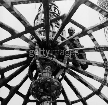 The Watts Towers     (41  + 3 )