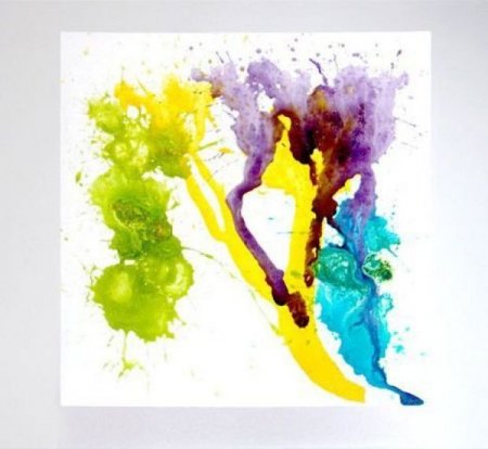 Millie Brown -    (31  + 1 )