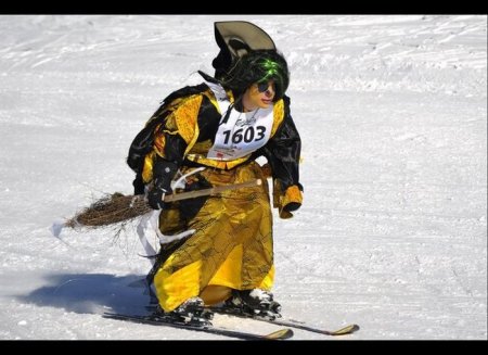    (Hexenabfahrt) (33  + 3 )