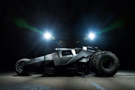     - Batman Tumbler (12  + 1 )